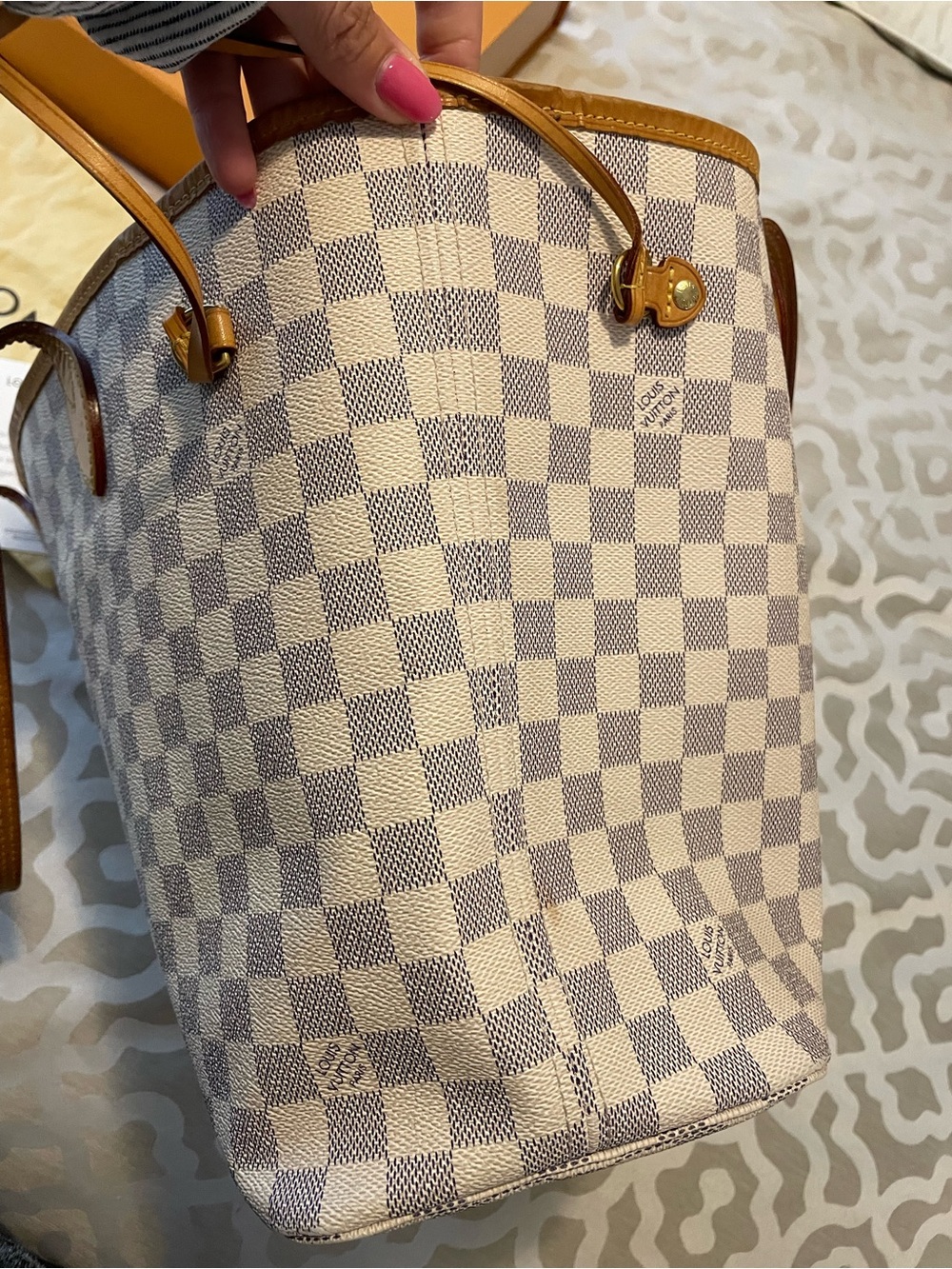AUTH Louis Vuitton Damier Azur Canvas Neverfull MM Tote - White & Tan & gray - Picture 10 of 16